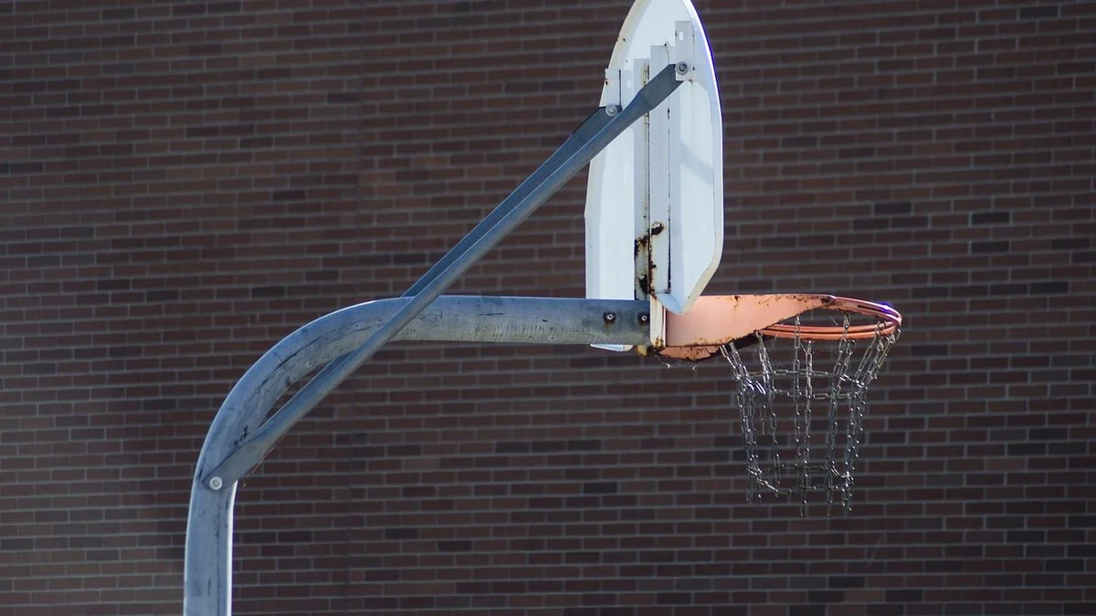 NBA休赛期10队博弈：进攻效率与终结质量成关键